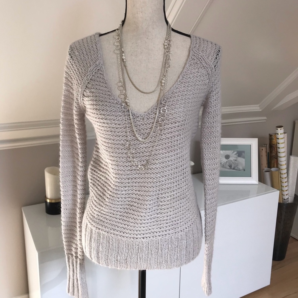 Aerie V Neck Sweater. Size S. NWOT